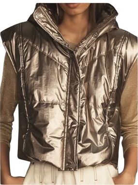 Anthropology Daily Practice Bronze Metallic Hooded Puffer Vest Size Small Zip up